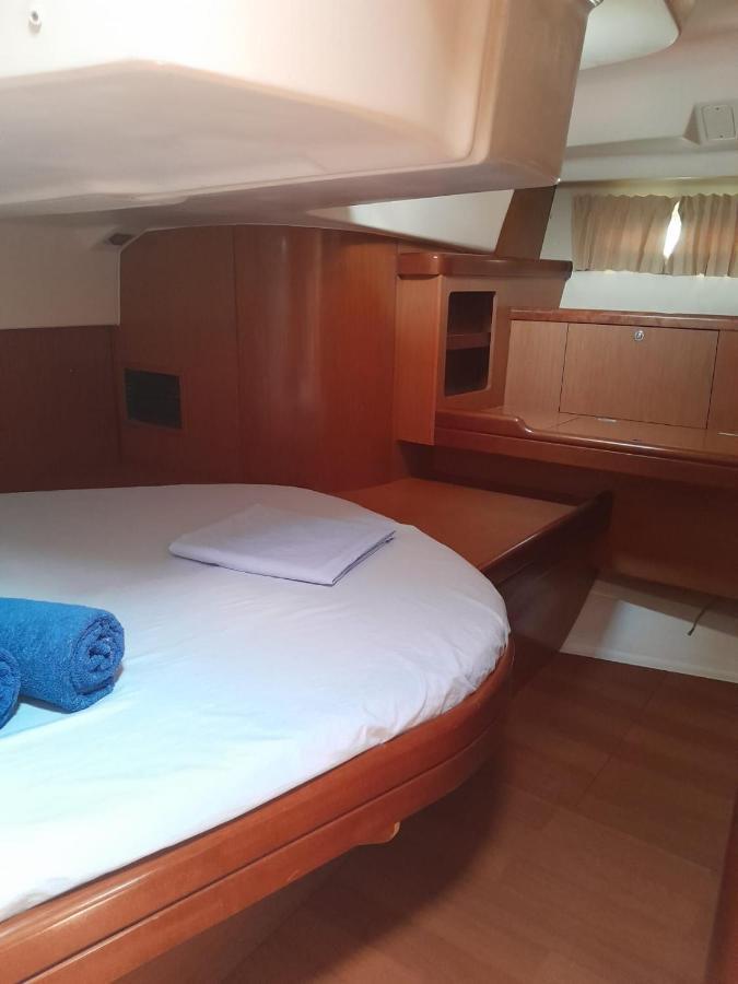 Private Room On Sailing Yacht 'Victoire' Marzamemi Extérieur photo